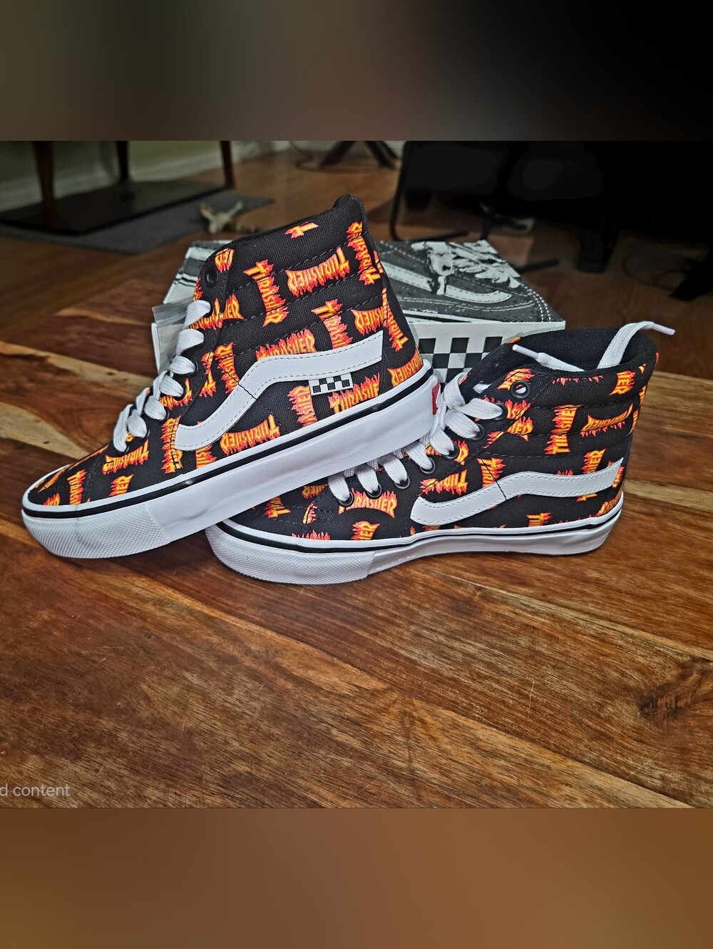 Vans x Thrasher "Skate Sk8-Hi" - Black Flame Logo. Size 5M / 6.5W